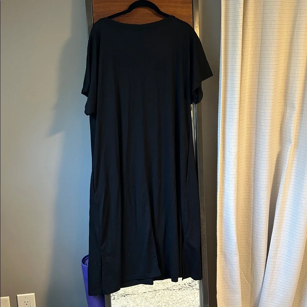 Wool& Cora Shift Dress - Picture 4 of 4